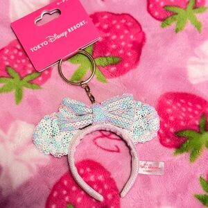 Tokyo Disney Resort Minnie Mouse sequined ear headband keychain aurora rainbow